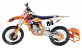 Model Maisto 1:6 KTM SX-F 450 Factory Edition, Redbull